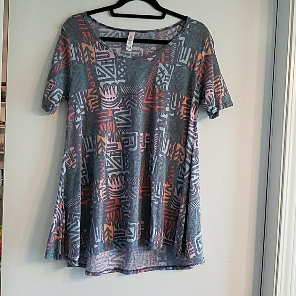 Lularoe perfect tee